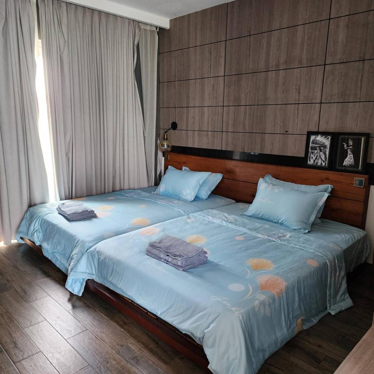 Chilchill Hotel Riverside Phnom Penh Exterior foto